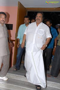 Dasari Narayana Rao Watches Gabbar Singh