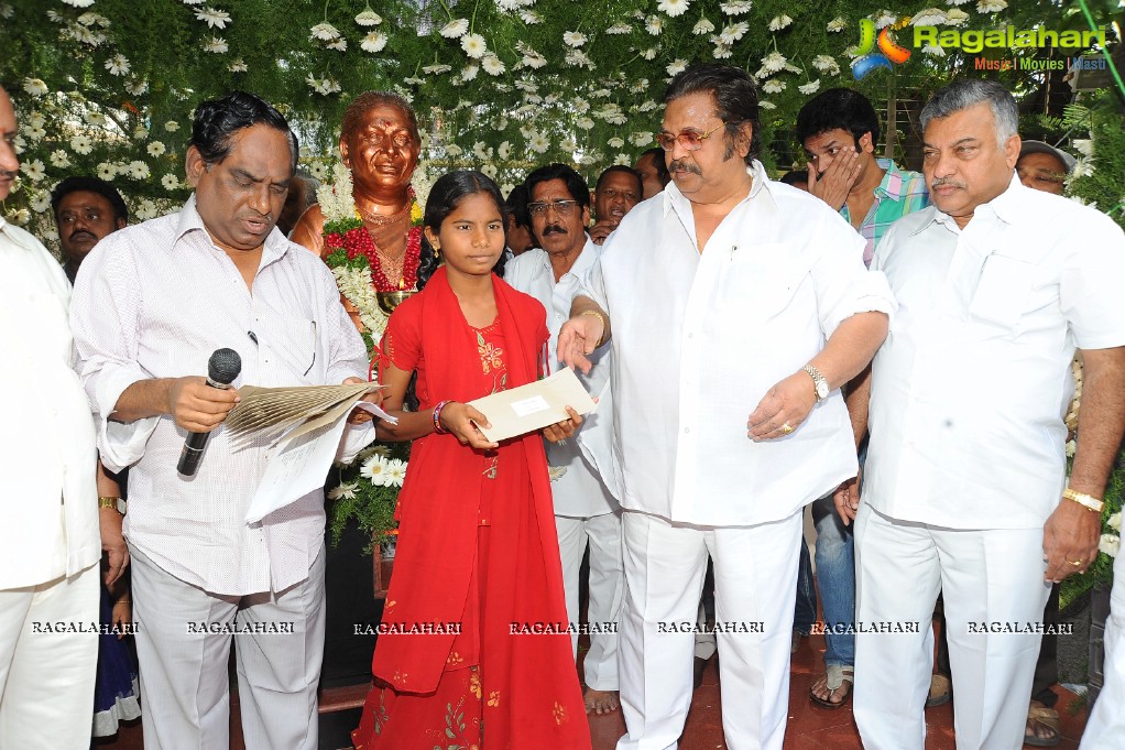 Dasari Padma Statue Inaguration