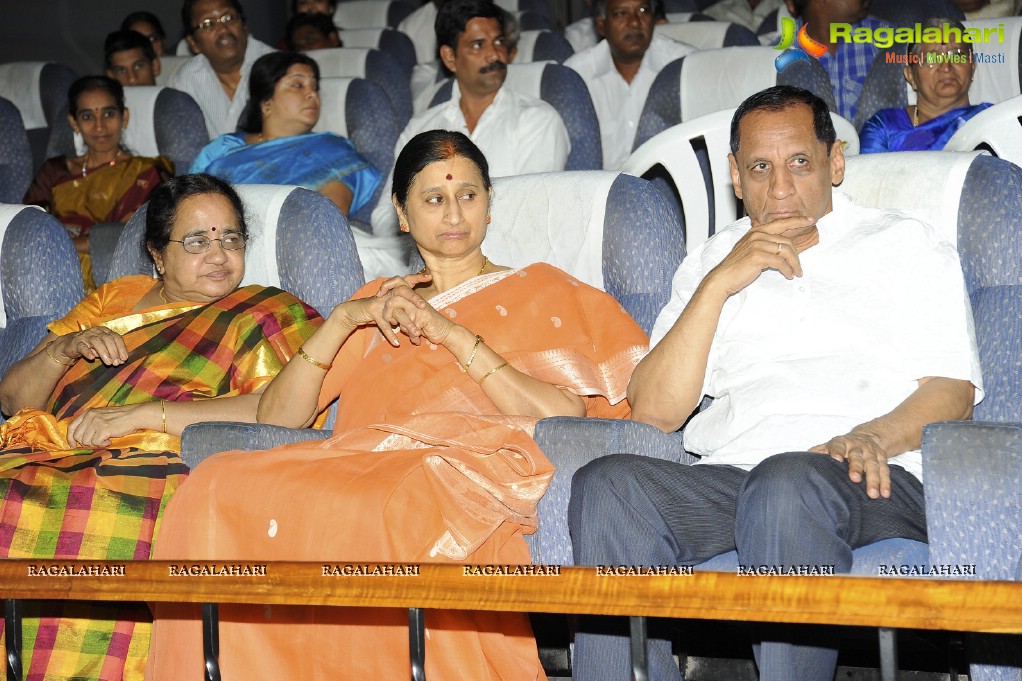 Bhagavadgita Foundation Press Meet