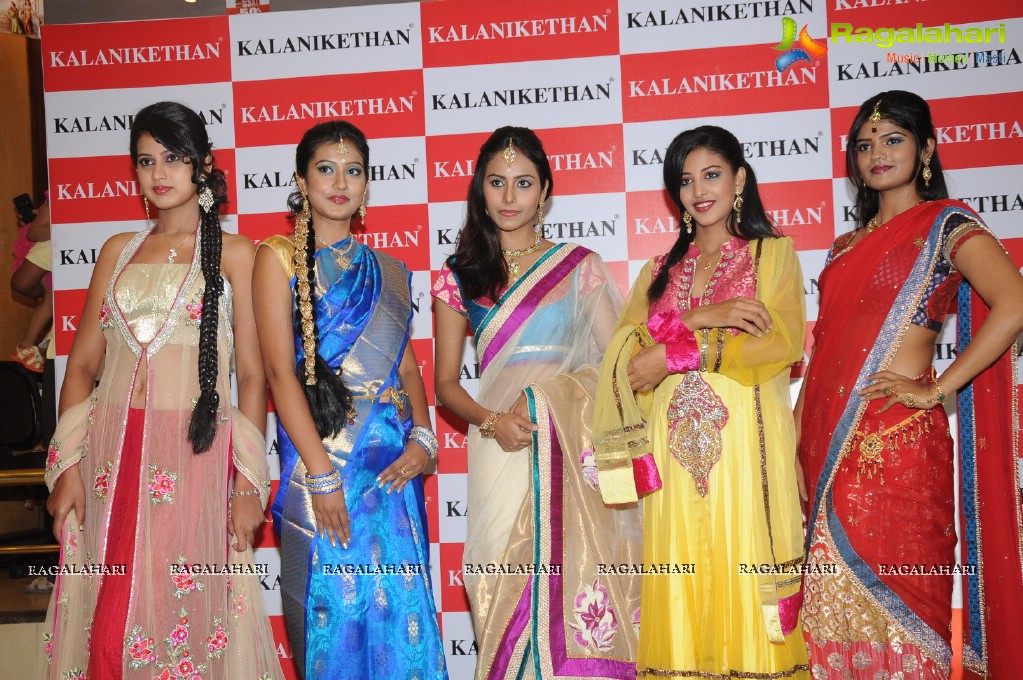 Kalanikethan 2012 Summer Collections Launch