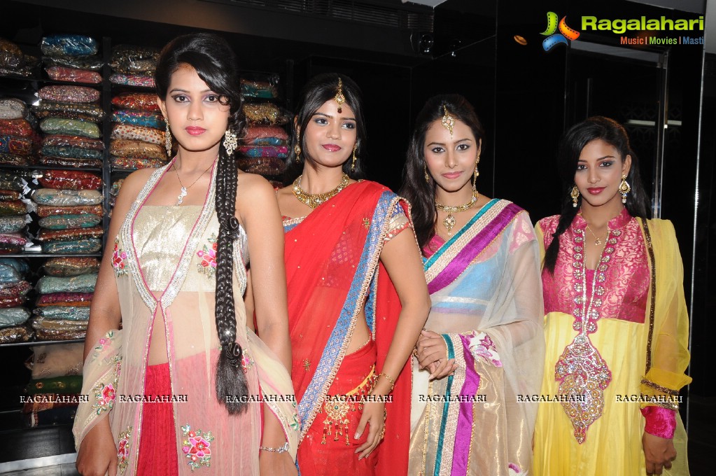 Kalanikethan 2012 Summer Collections Launch