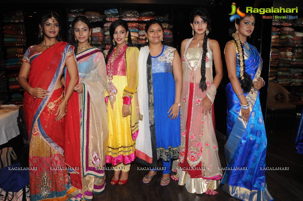 Kalanikethan 2012 Summer Collections Launch