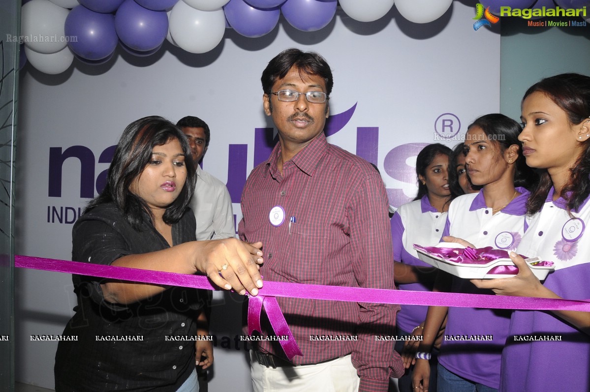 Naturals Launches Family Salon at Habsiguda