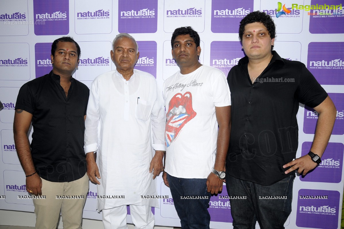 Naturals Launches Family Salon at Habsiguda