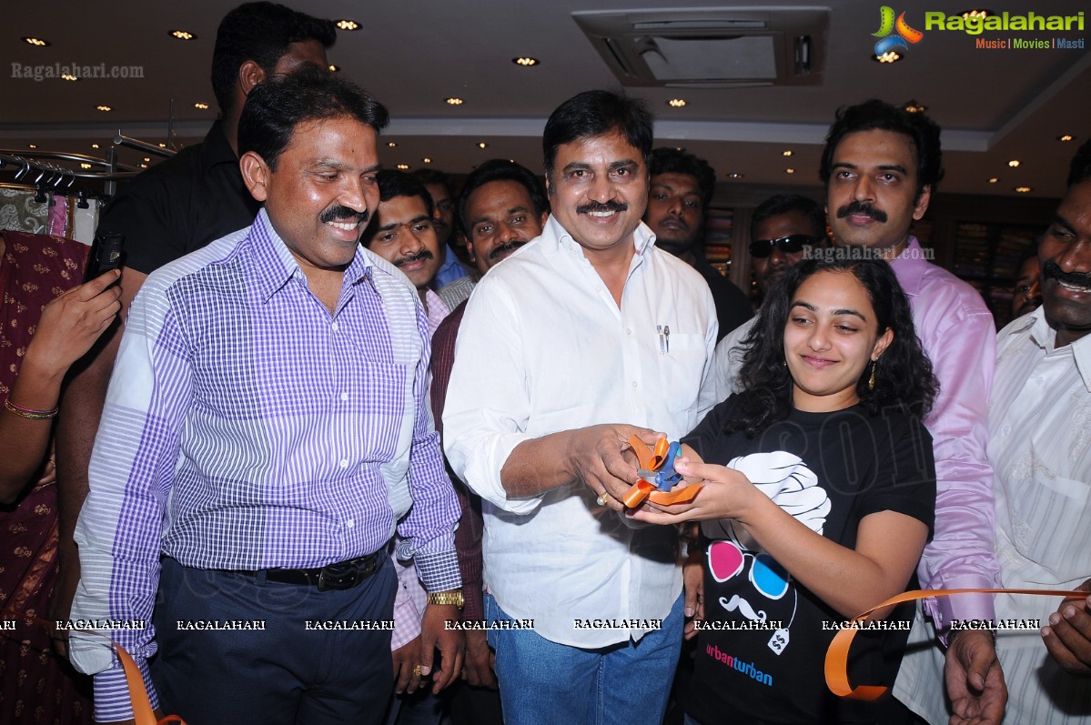 Nithya Menon Launches Geeta Krishna Shopping Centre