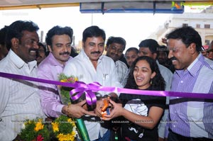 Nithya Menon Launches Geeta Krishna Shopping Centre