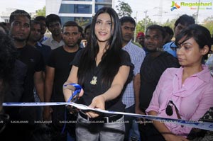 Shruthi Haasan Launches Gas Outlet