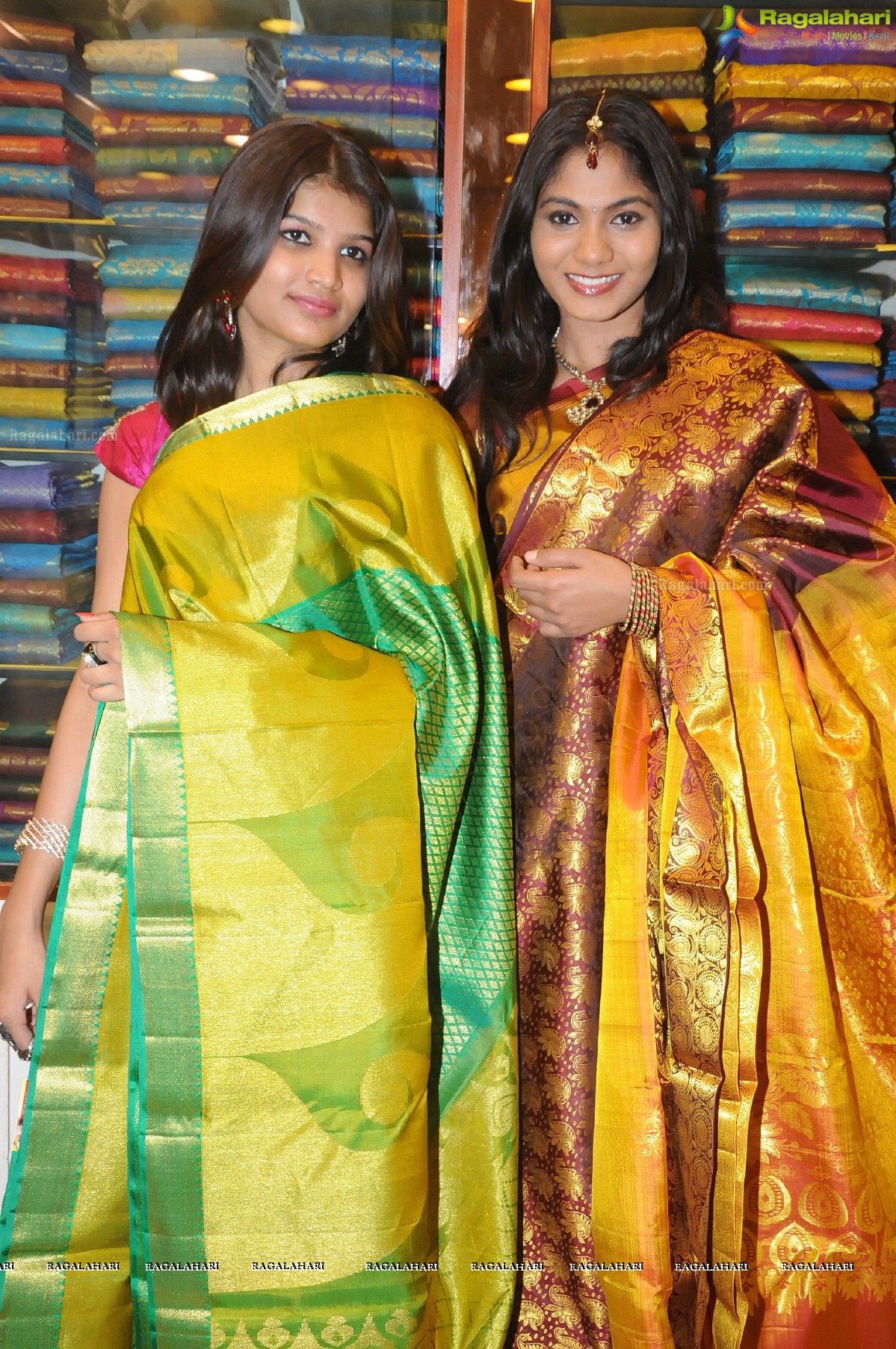 Shwetha Saree Mandir 1st Anniversary Celebrations