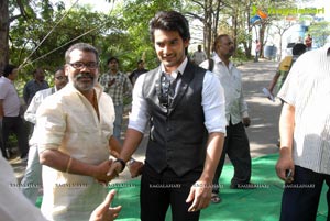 Aadi, Nisha Agarwal's Sukumarudu Muhurat