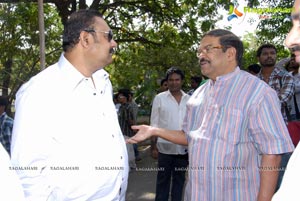 Aadi, Nisha Agarwal's Sukumarudu Muhurat