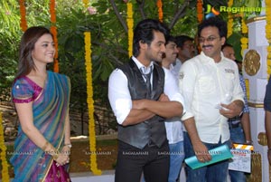 Aadi, Nisha Agarwal's Sukumarudu Muhurat