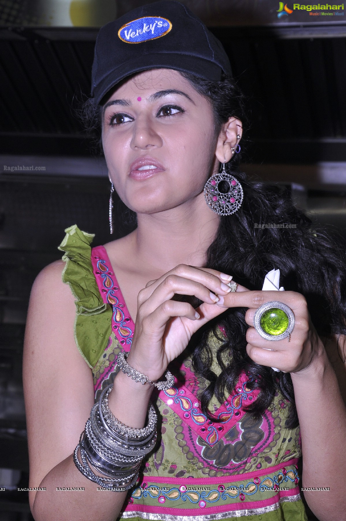 Taapsee visits Venky's XPRS