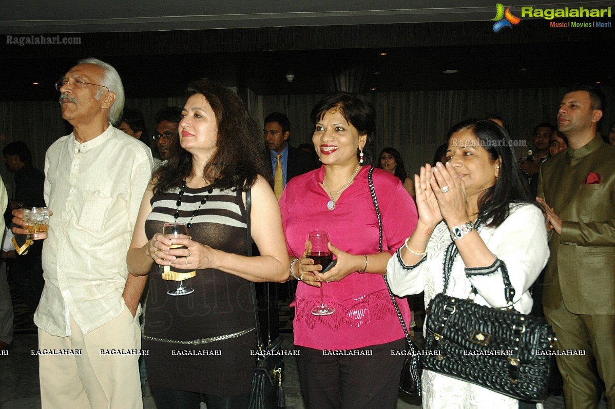 Tease Lounge Bar Launch at Taj Vivanta