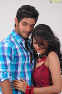 Aadi, Shanvi