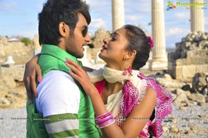 Aadi, Shanvi