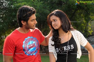 Aadi, Shanvi