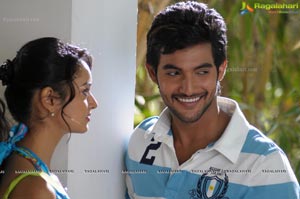 Aadi, Shanvi