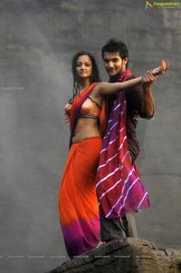 Aadi, Shanvi