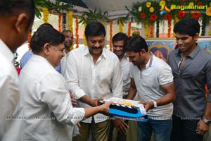 Kottha Janta Muhurat Photo Coverage