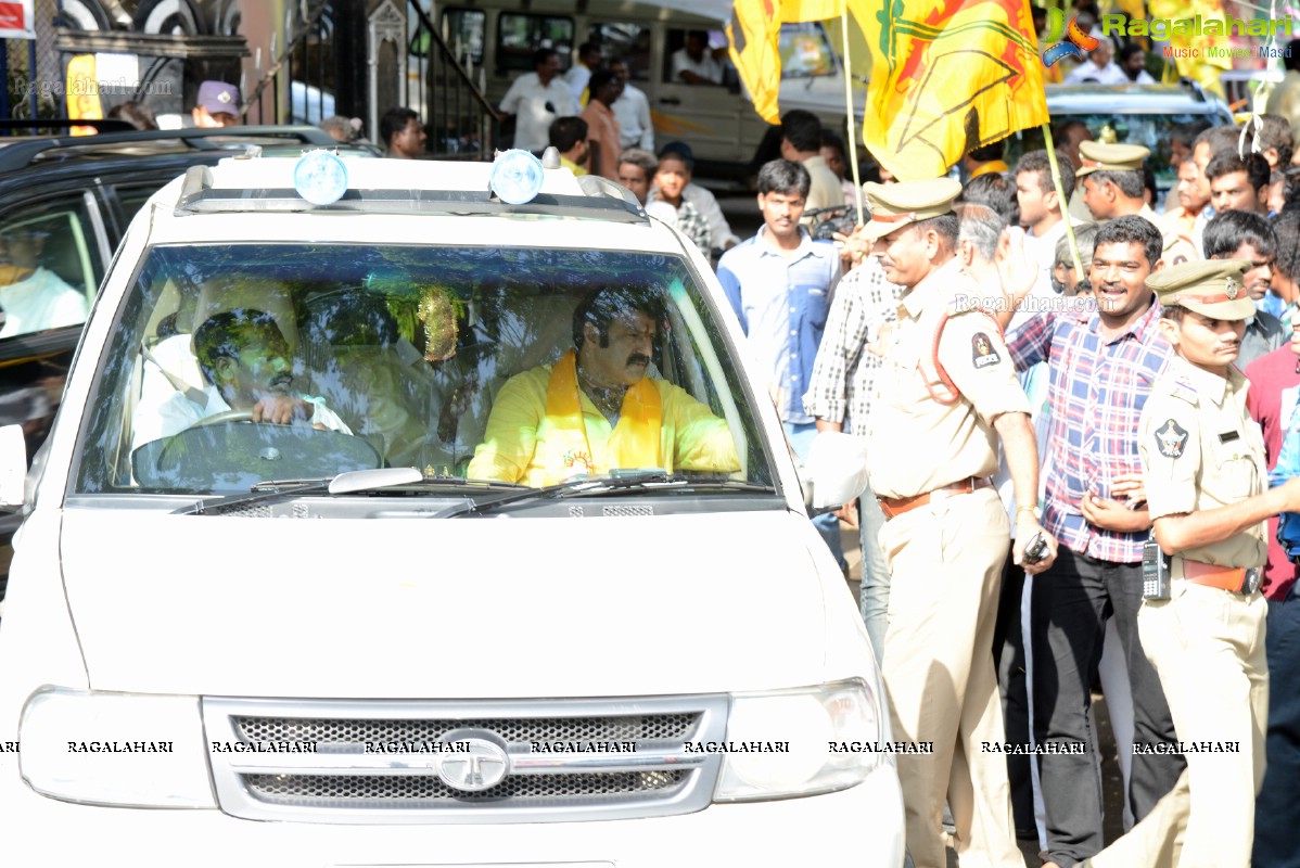 May 28, 2013: Nandamuri Family at NTR Ghat