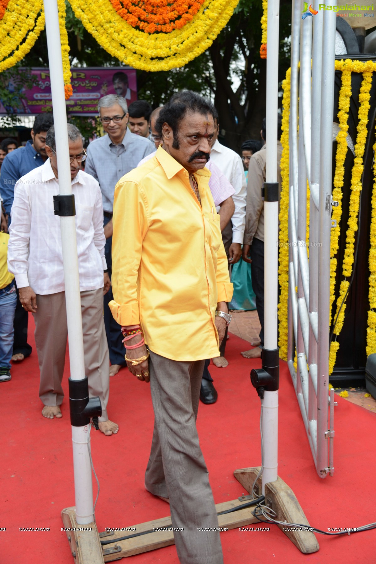 May 28, 2013: Nandamuri Family at NTR Ghat