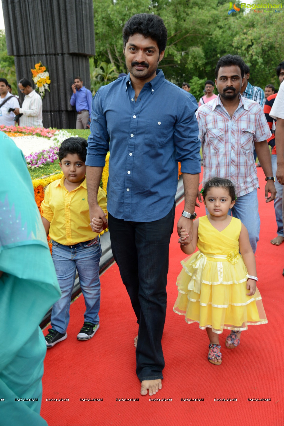 May 28, 2013: Nandamuri Family at NTR Ghat