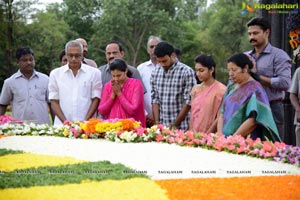 May 28, 2013: Nandamuri Family at NTR Ghat