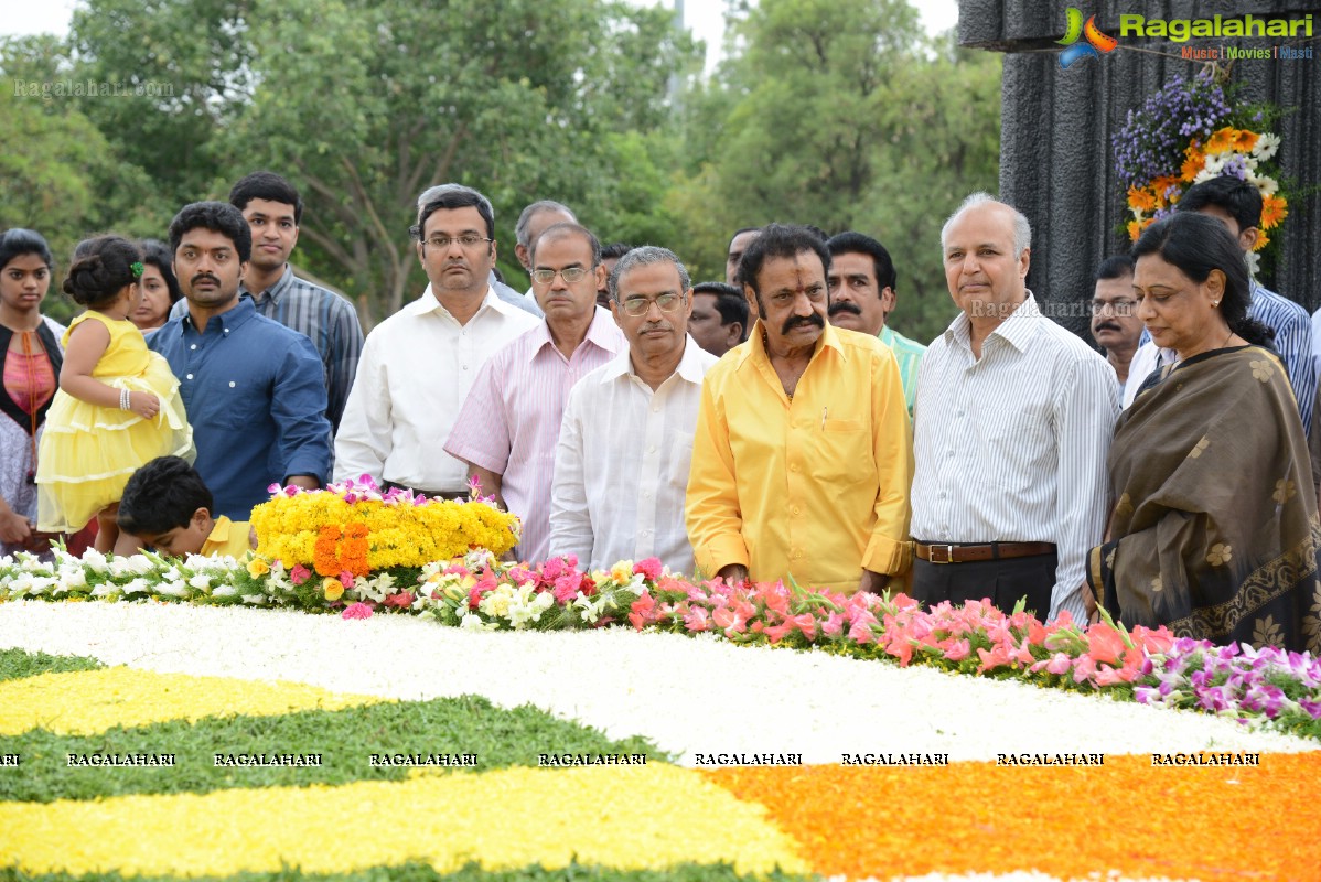 May 28, 2013: Nandamuri Family at NTR Ghat