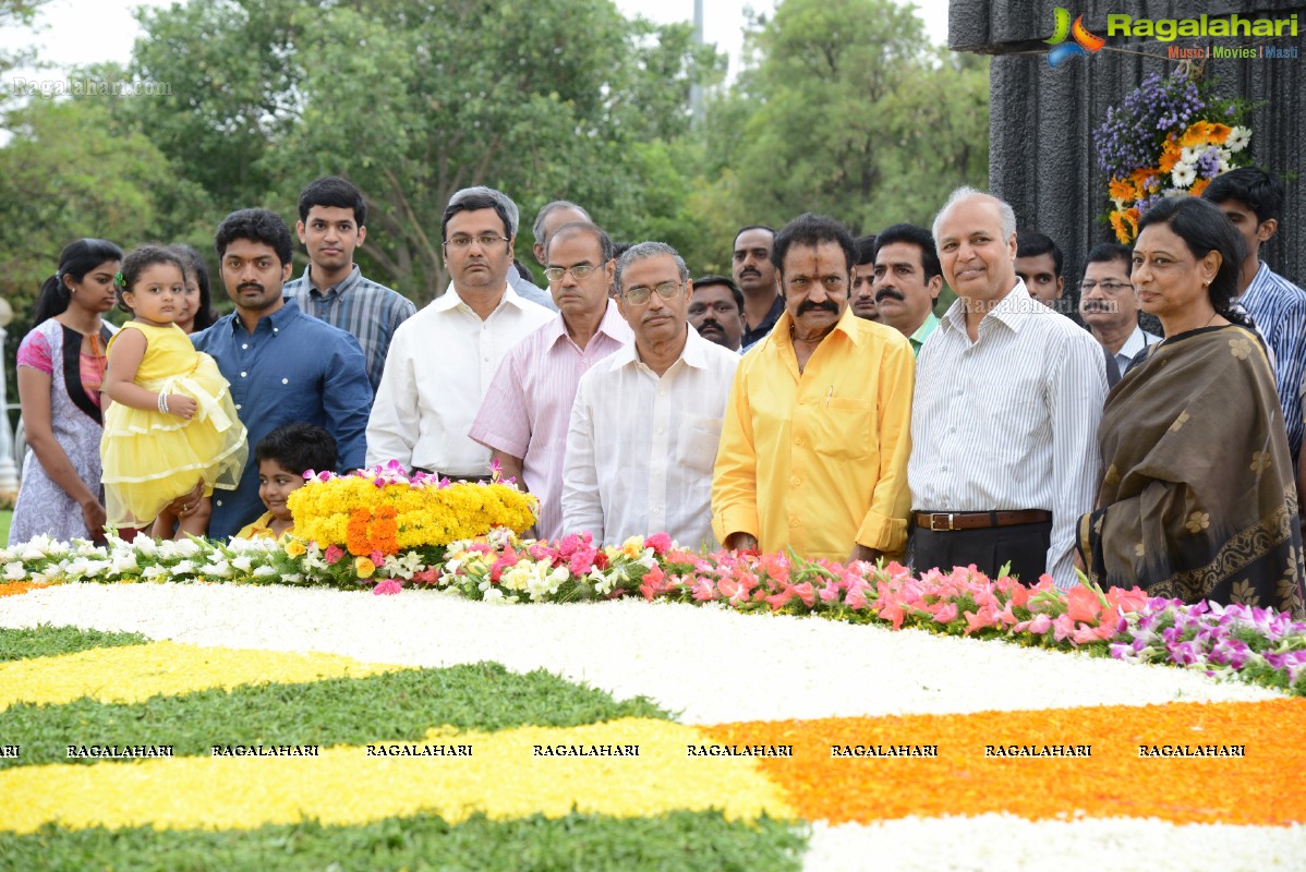 May 28, 2013: Nandamuri Family at NTR Ghat