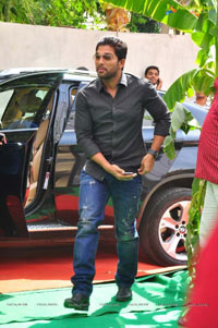 Ramcharan, Koratla Siva new film muhurat photos