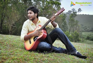 Yaaruda Mahesh Movie Stills