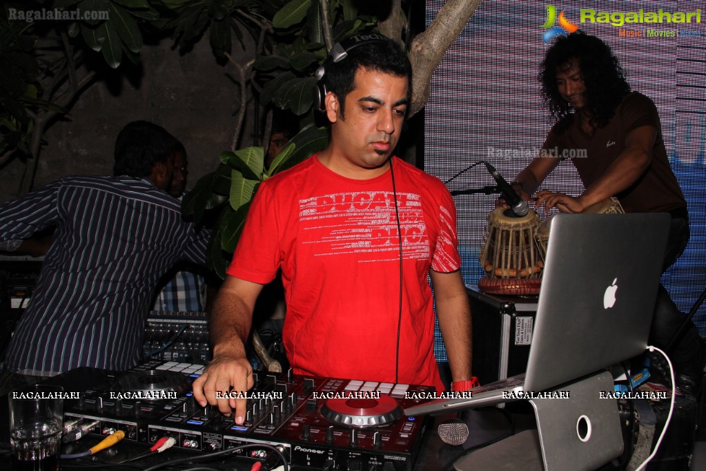 Absolut Pulse Percussionist Jonqui with DJ Nash at N Grill, Hyderabad