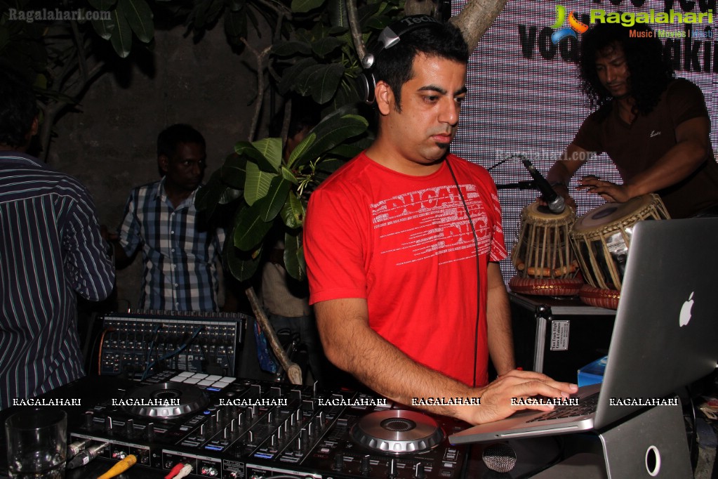 Absolut Pulse Percussionist Jonqui with DJ Nash at N Grill, Hyderabad