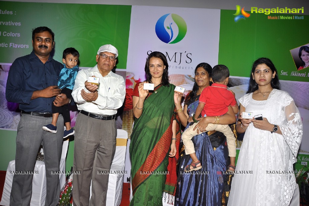 Amala launches SamJ's Natural Products, Hyderabad