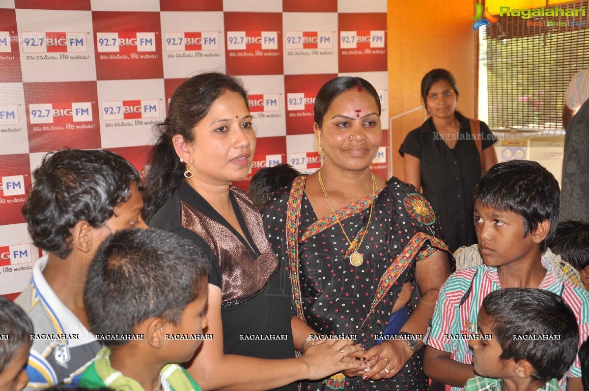92.7 Big FM Hyderabad Celebrates 2013 Mother's Day