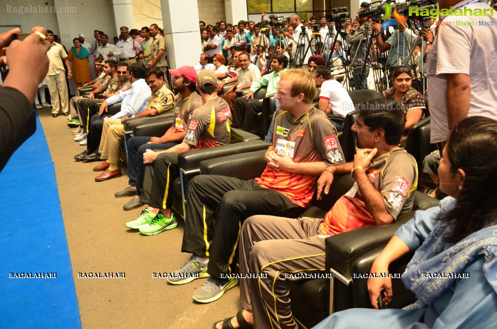 Road Safety & Accident Prevention Campaign launch by Apollo Hospitals and Hyderabad Traffic Police & GHMC