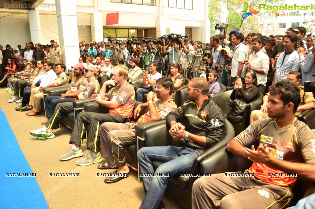 Road Safety & Accident Prevention Campaign launch by Apollo Hospitals and Hyderabad Traffic Police & GHMC