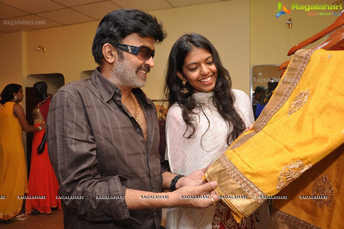 Rajasekhar-Jeevitha inaugurates Ishaanvi Fashion Lounge, Hyderabad