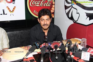 Jagapathi Babu launches Thugs of Grill