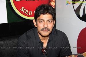 Jagapathi Babu launches Thugs of Grill