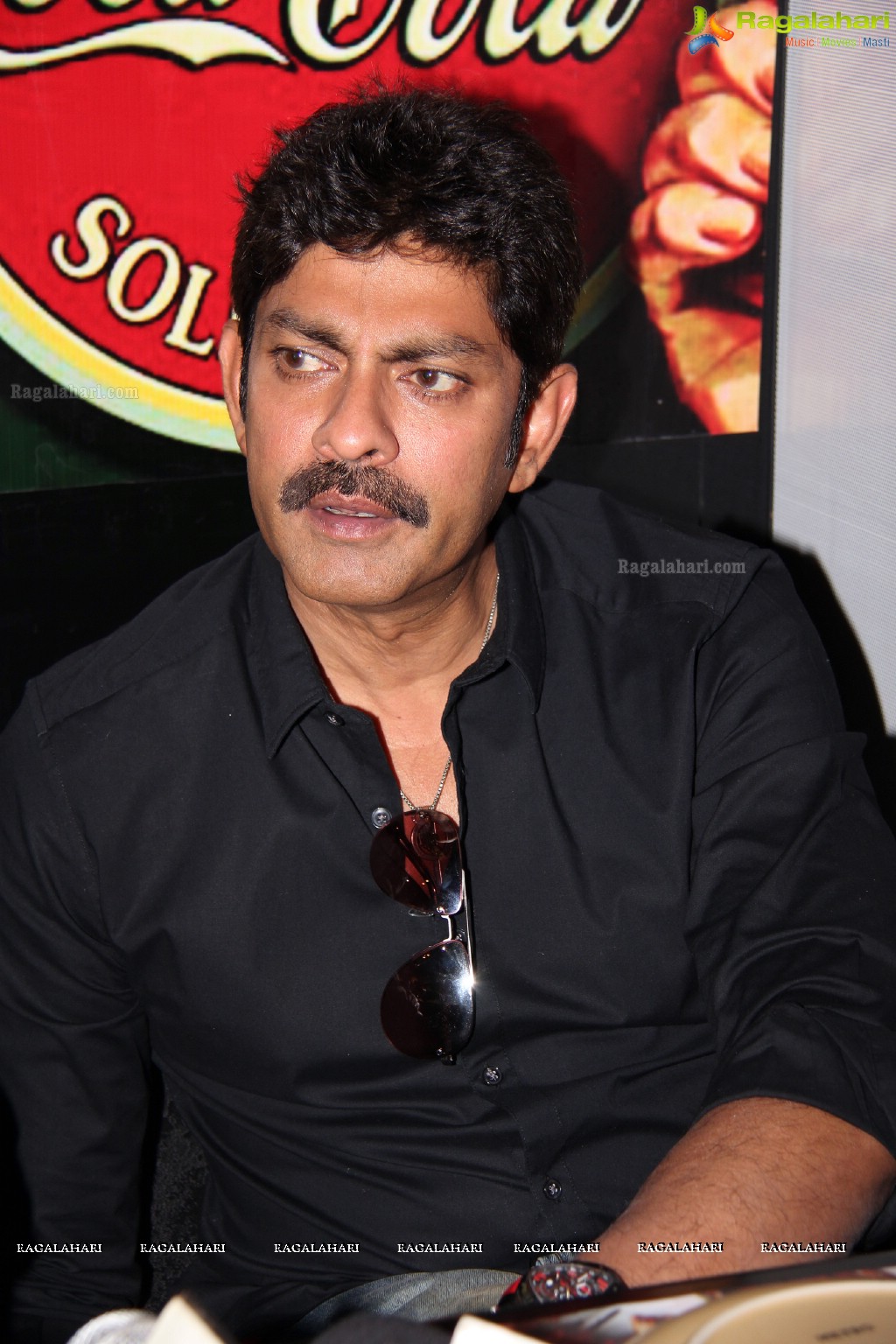 Jagapathi Babu launches Thugs of Grill