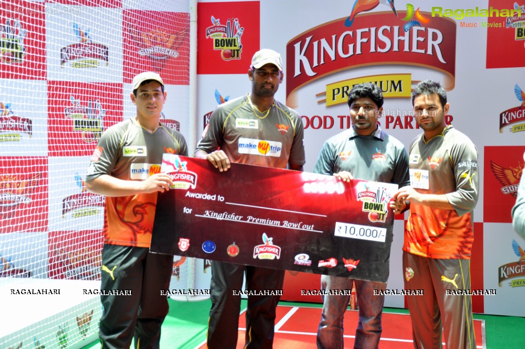 Kingfisher Premium presents ‘Bowl Out’ at  City Centre Mall, Hyderabad