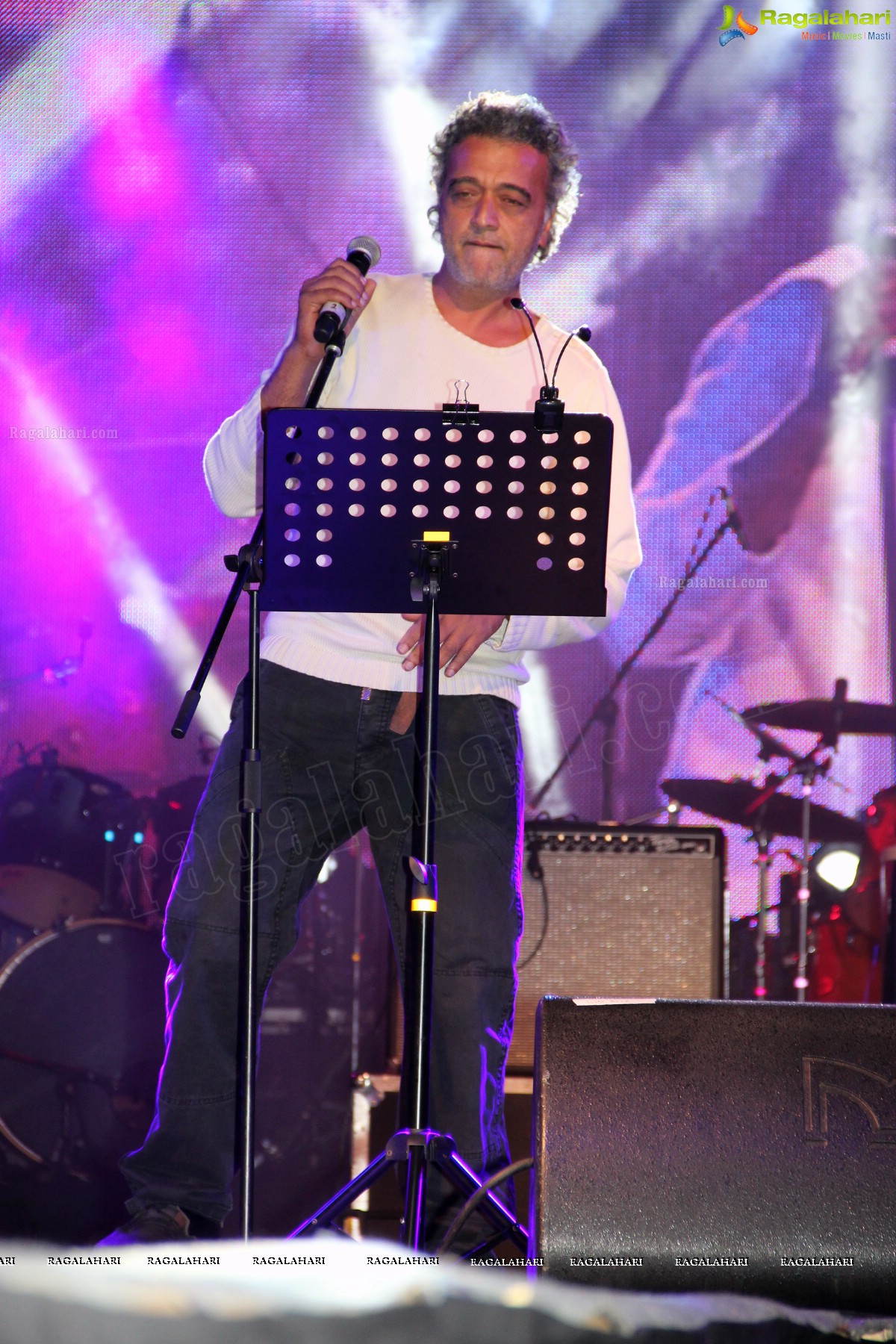 Karuna: Musical Concert at HITEX with Lucky Ali, Hyderabad