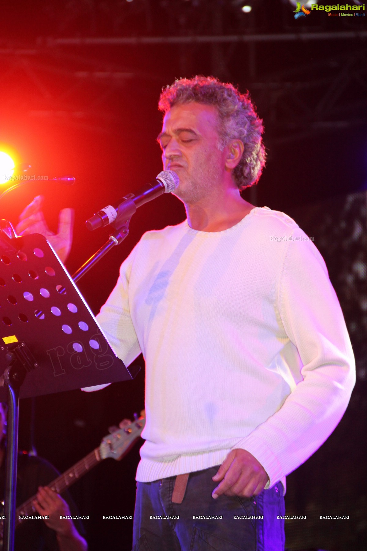 Karuna: Musical Concert at HITEX with Lucky Ali, Hyderabad