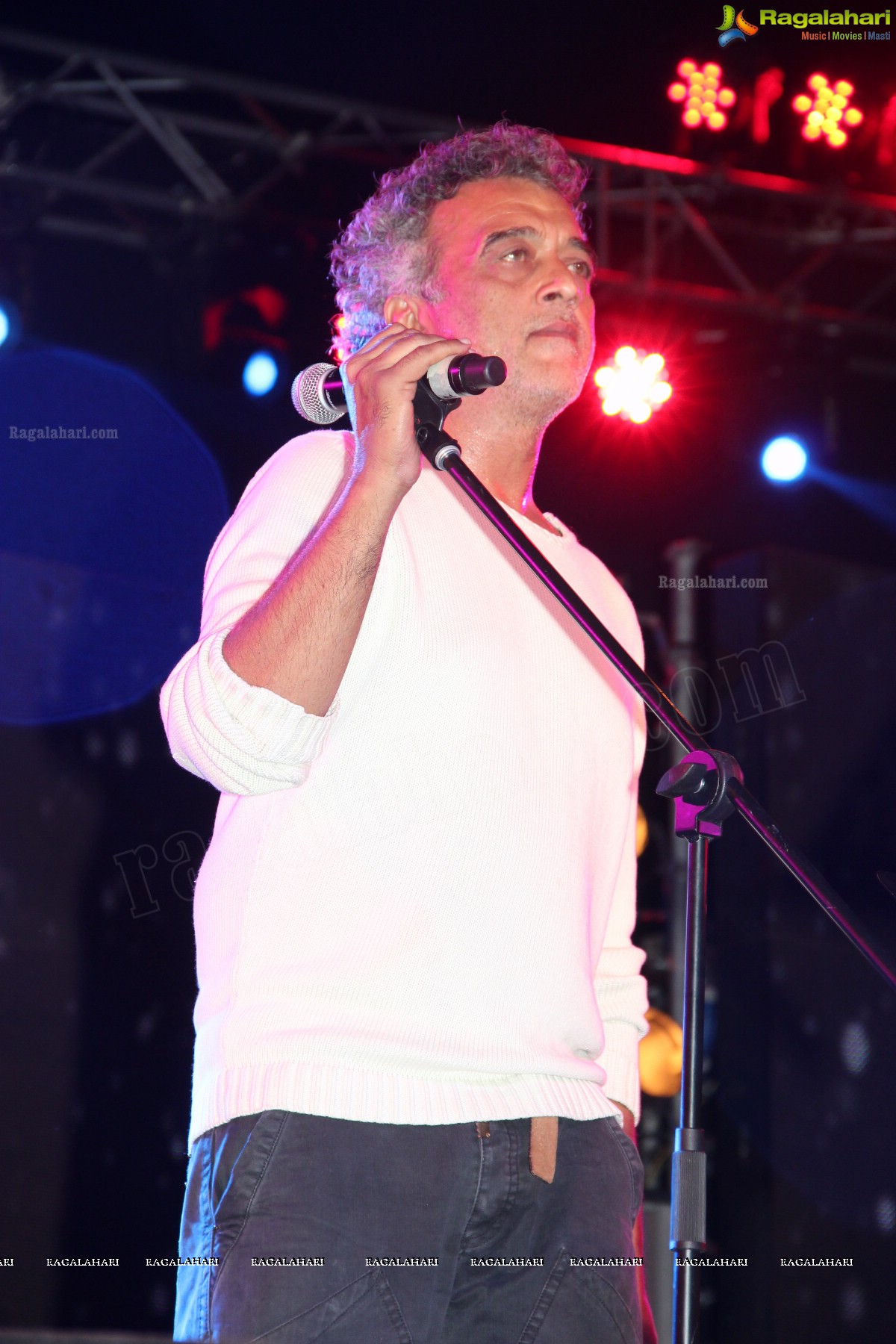 Karuna: Musical Concert at HITEX with Lucky Ali, Hyderabad