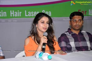 Madhurima launches Healthy Curves