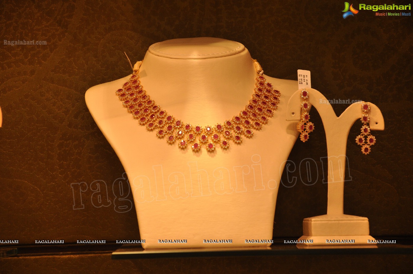 Malabar Gold & Diamonds Akshaya Tritiya Collection, Hyderabad