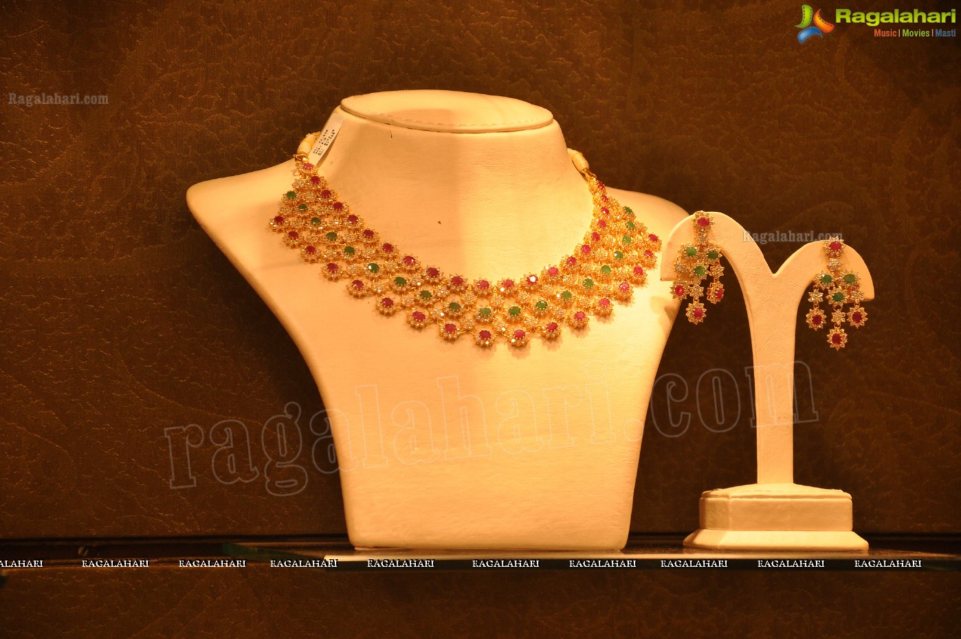 Malabar Gold & Diamonds Akshaya Tritiya Collection, Hyderabad