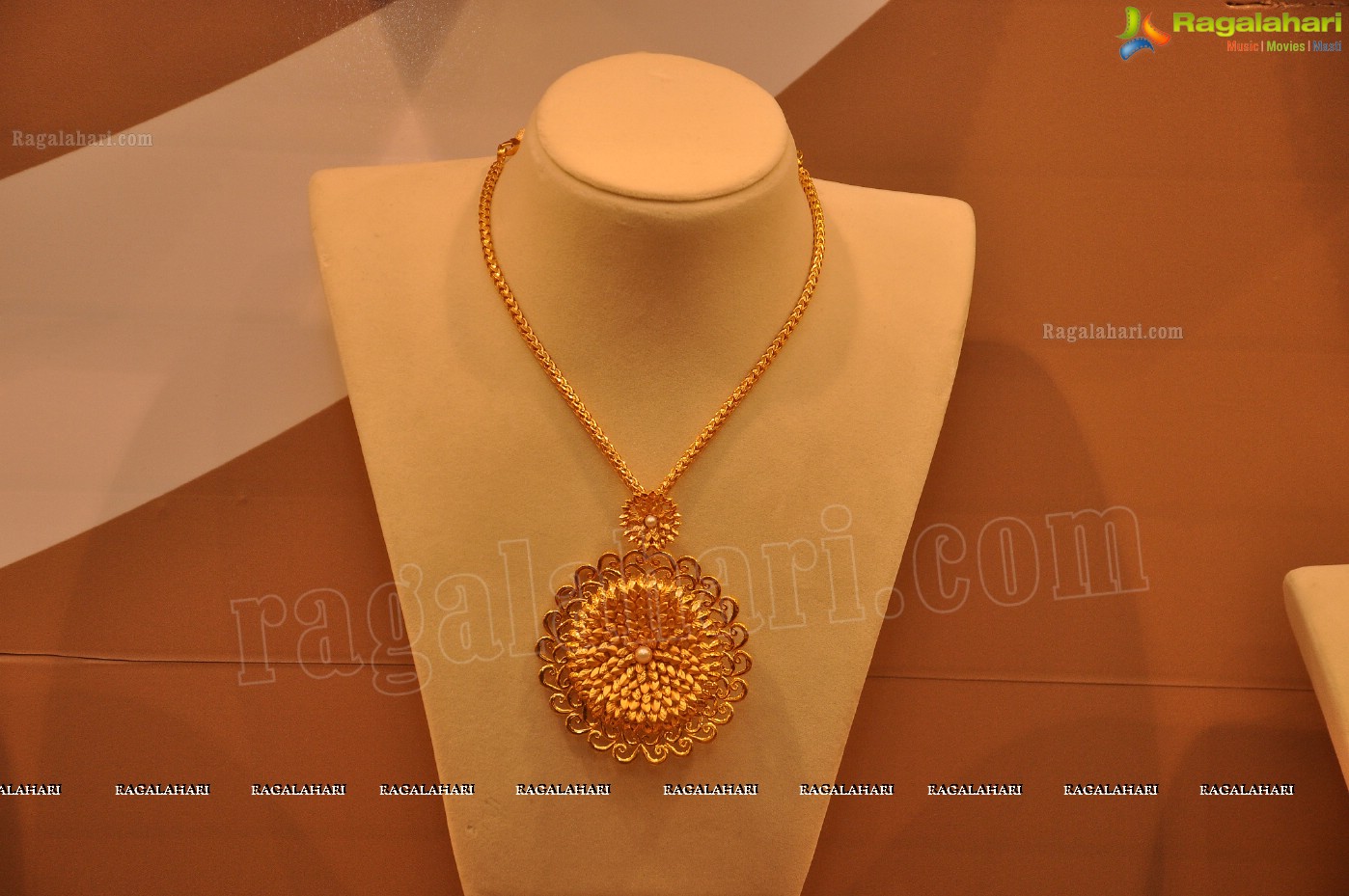 Malabar Gold & Diamonds Akshaya Tritiya Collection, Hyderabad