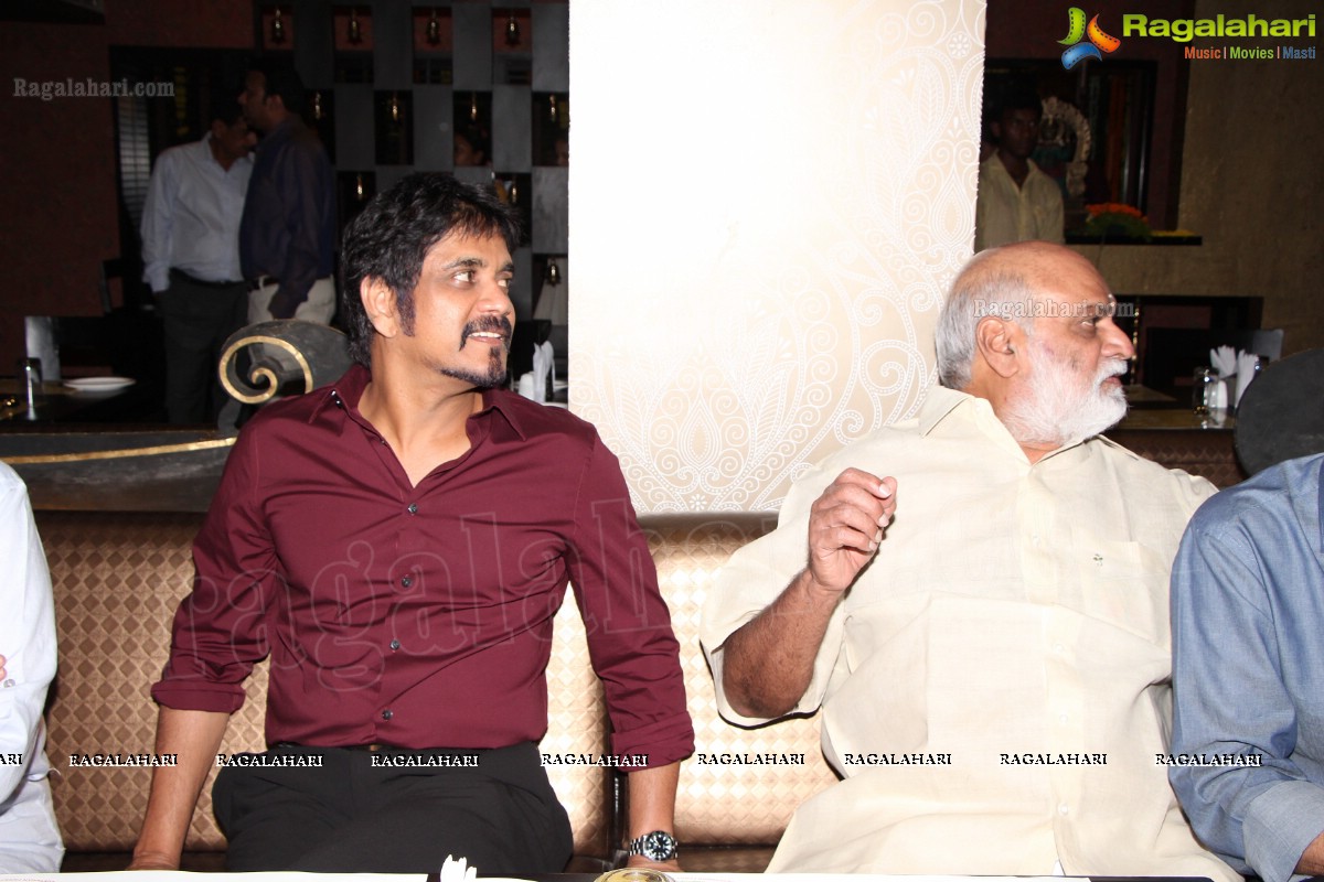 Nagarjuna inaugurates Namma Veedu Vasanta Bhavan Vegetarian Restaurant